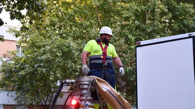 Rehabilitación sin zanja del colector de la calle El Almendro